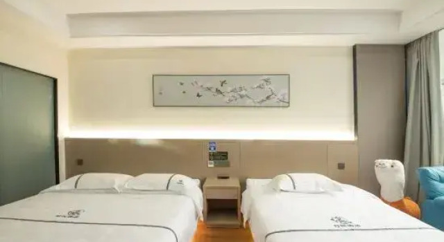Shuyue Hotel, Prenota Hotel Enshi Prefecture Cina