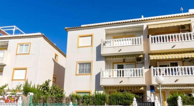 Apartment With 2 Bedrooms in Torrevieja, With Wonderful sea View, Pool, Забронировать Апартаменты/квартира Торревьеха Коста-Бланка, рядом с Molino del Agua Park Municipal Natural Park