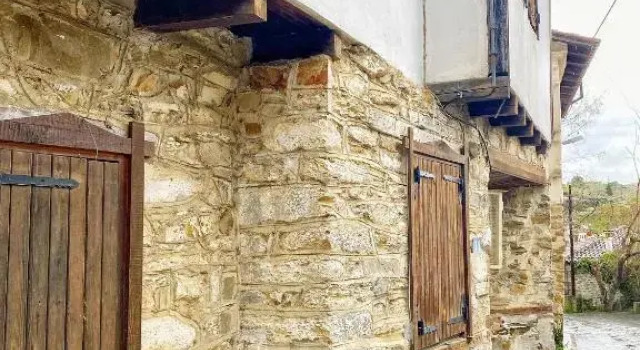 House 1907, Book Vacation Home Nikiti 