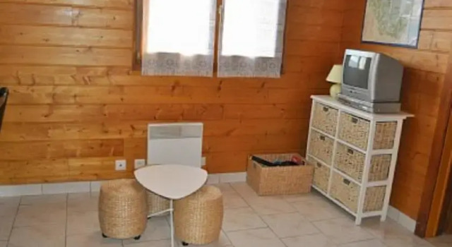 Chalet Ravigneaux, Забронировать Шале Коттеджи Ксонрю-Лонжмер, Коттедж