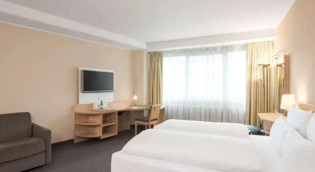 Апартаменты NH Düsseldorf City