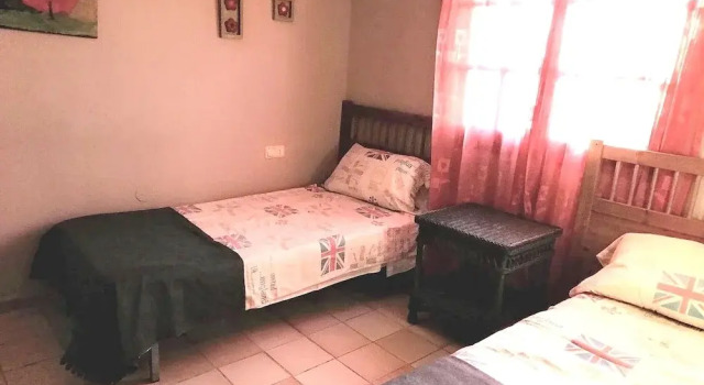 House with 2 Bedrooms in Torrevieja, with Shared Pool, Enclosed Garden And Wifi - 500 M From the Beach
