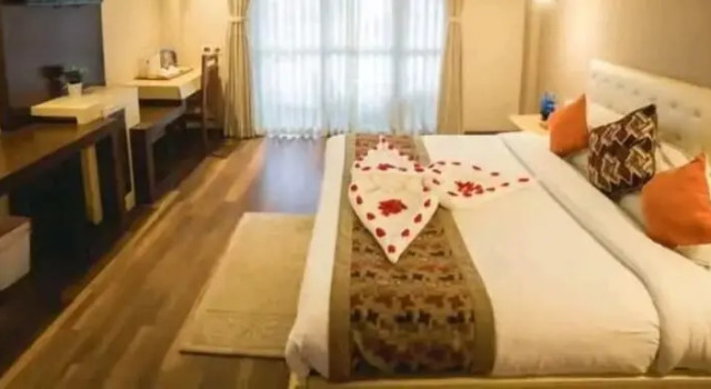 Апартаменты Executive Kings Hotel Rajkuti
