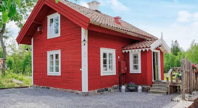 Коттедж 4 person holiday home in Mellösa