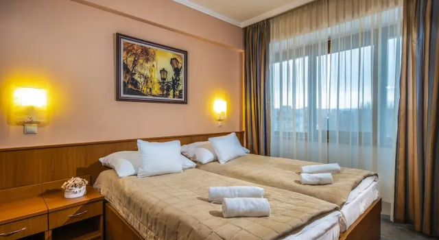 Апартаменты с видом на парк Duna Hotel