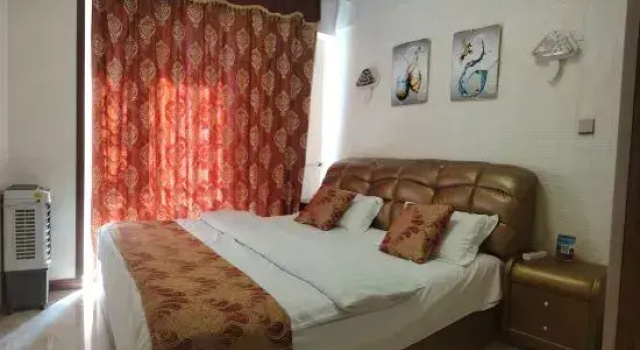 Люкс Elegant Restaurant Apartment