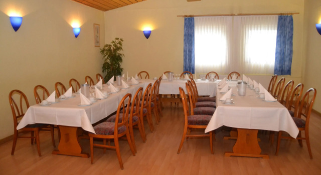 Restaurant & Landhotel Zum Niestetal