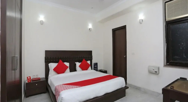 Ryan Residency by OYO Rooms