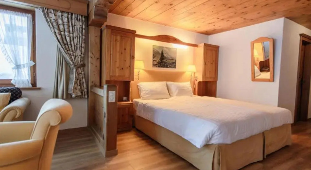 Полулюкс Hotel Steinbock