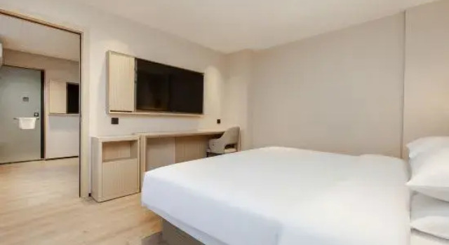 Люкс Business Elong Me Anlai Hotel (Suzhou Yangcheng Lake)