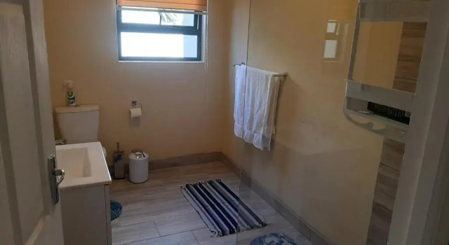 Апартаменты Shalom Self Catering