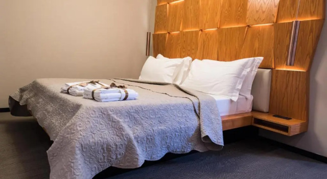 Unicum Vite, Prenota Hotel Spagna Roma