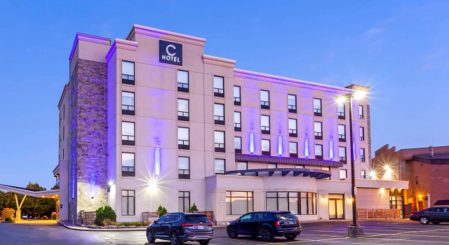 Best Western Premier C Hotel by Carmen's, Varaa Hotelli Hamilton 