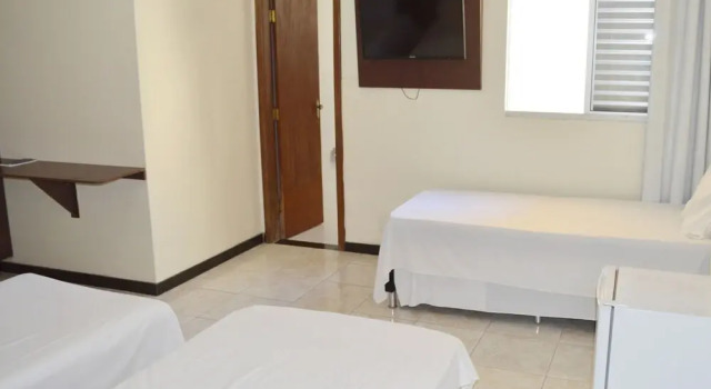 Люкс Classic Hotel e Restaurante Araújo
