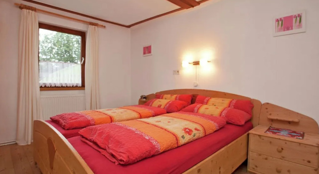 Peaceful Apartment in Brixen im Thale With Balcony, Book Lejlighed Brixen im Thale Brixental