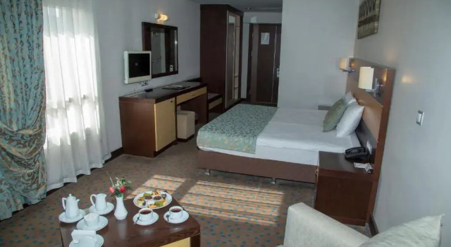 Номер Standard Mom Hotel