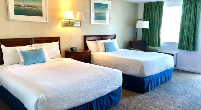 Четырёхместный номер Standard GuestLodge