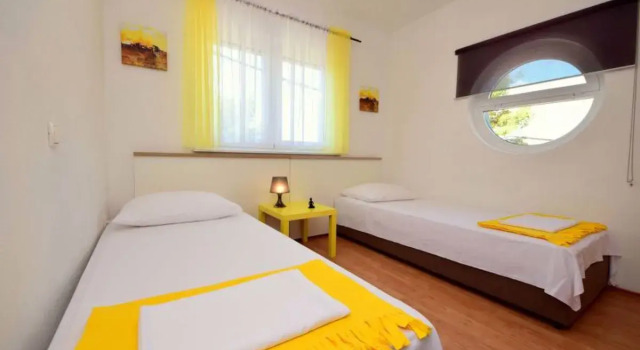 Apartment Anđa Trogir/Slatine 12288