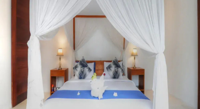 Beach Axis Villa, Seminyak, Забронировать Отель Отели провинции Бали с завтраком, Завтраки