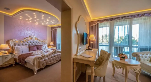 Люкс Hotel Délibáb