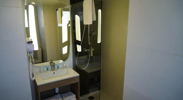 Одноместный номер Standard ibis Styles Marseille Centre Prado Place Castellane