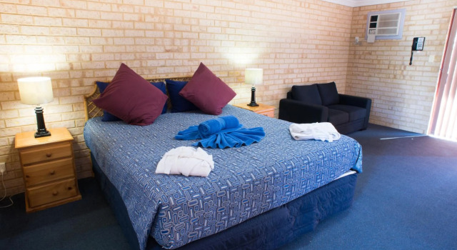 Kalbarri Palm Resort, Забронировать Курортный отель Курортные отели Калбарри, рядом с Kalbarri Family Entertainment Centre, Курортный отель