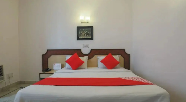 OYO Rooms Defence Colony A Block