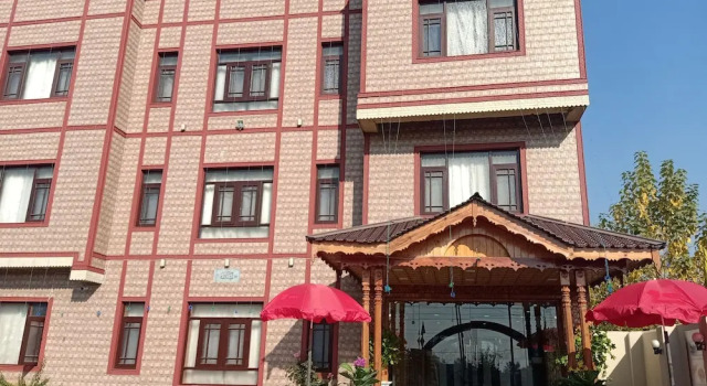 Hotel Shefaf