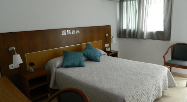Pension Rovior, Varaa Matkakoti Calafell El Baix Penedès