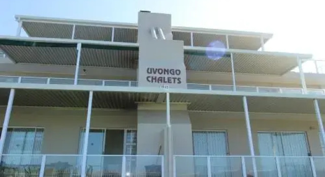 Uvongo Chalet 11