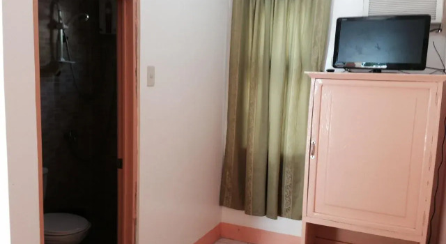 Breeze and Waves Cottages, Rezerwuj Hotel Hotele w Caramoan z parkingiem, Parking