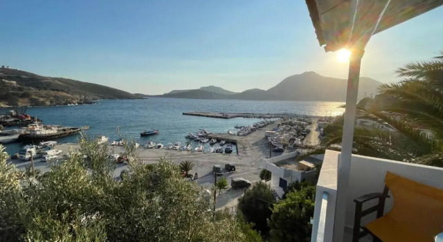 Студия Deluxe Patras Rooms est 1990