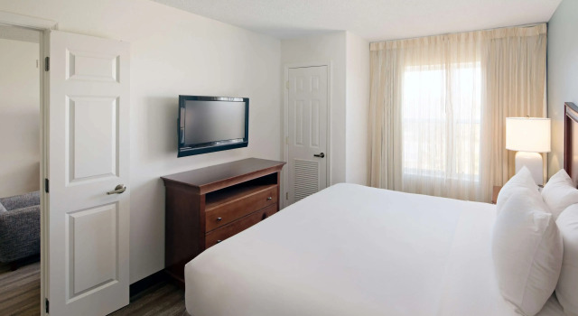 Hyatt House Herndon/Reston, Buchen Sie Hotel Reston Virginia