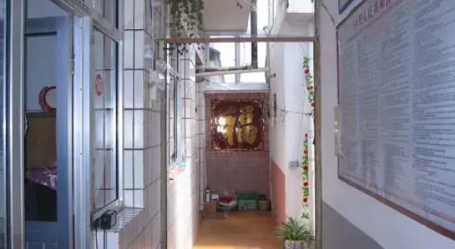 Guoying Yujia Hostel
