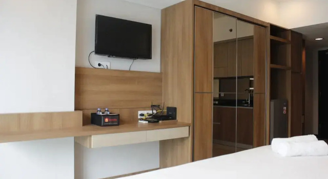 Trendy & Comfy Studio at Tamansari la Grande Apartment, Book Apartment Bandung Wetan Bandung, near Gedung Sate