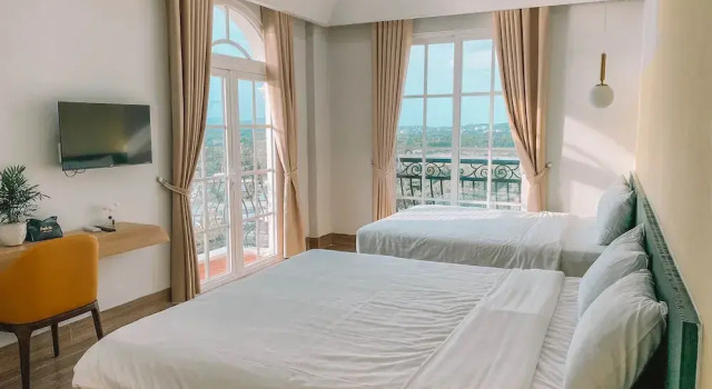 Номер Premier AT Hotel & Café in Sunset Town - Phu Quoc