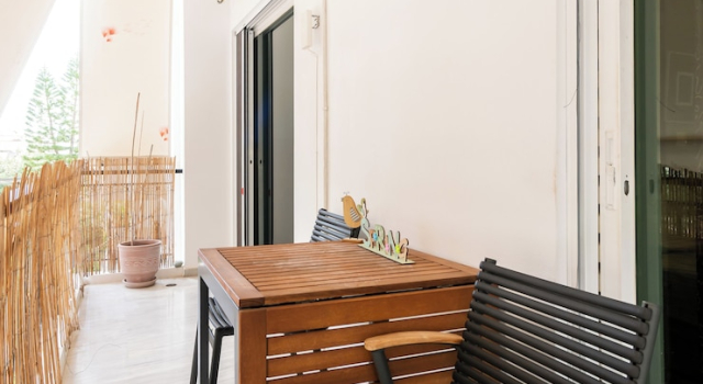 Апартаменты Deluxe Spacious 144sqm flat near Mount Ymittos