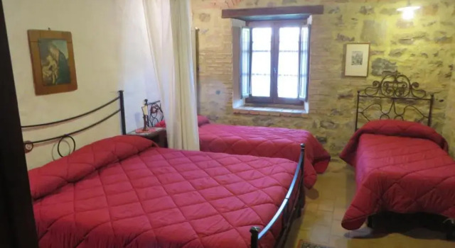 Appartamento Melograno in casale con piscina - Val d'Orcia, Забронировать Апартаменты/квартира Апартаменты Валь д’Орча, Апартаменты/квартира