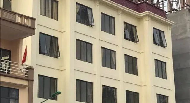 1001 Nights Hotel 27 Huong Tram, Забронировать Отель Отели Халонг с парковкой, Парковка