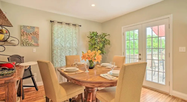 Коттедж с 3 комнатами 'the Gathering Place' Brenham Home on 6 Acres