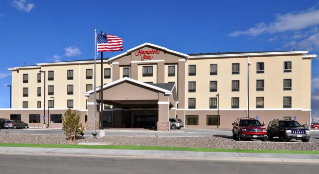 Кровать в общем номере Hampton Inn Alamosa