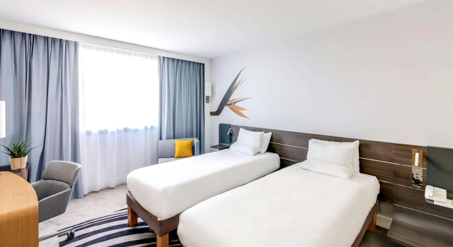 Novotel Paris Centre Gare Montparnasse, Забронировать Отель Отели 15-й округ: Порт-де-Версаля - Париж с парковкой, Парковка