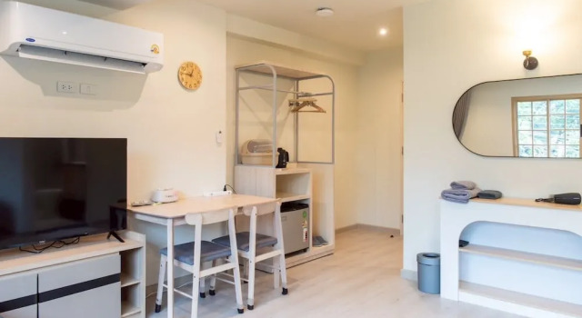 Shizuka House - 500m walk to BTS Phrom Phong, Забронировать Отель Отели Бангкока 3 звезды, рядом с 9:53 Art Mall, 3*