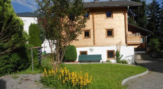 Коттедж с 5 комнатами Appartments Hofer