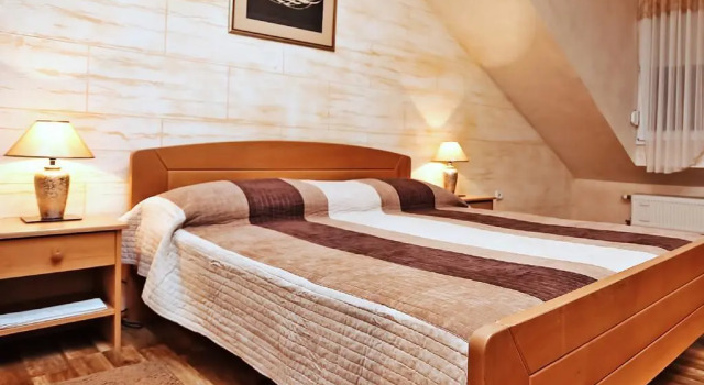 Amaro Rooms
