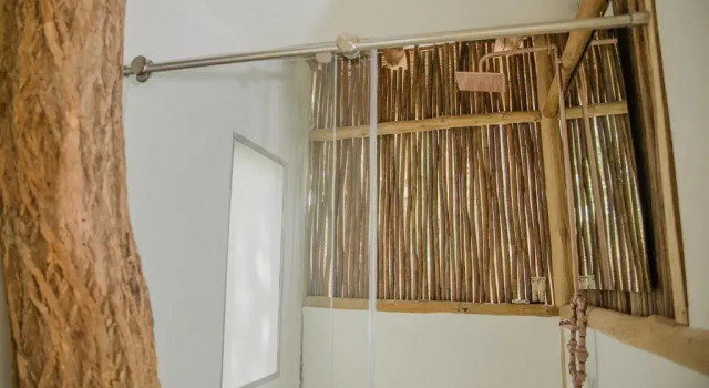 Полулюкс Éteka Slow Beach Hotel