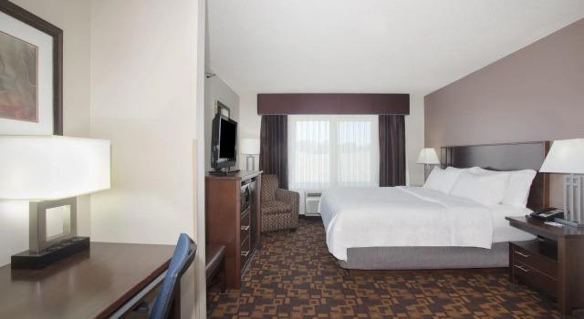 Двухместный номер Standard Holiday Inn Express & Suites Yankton by IHG