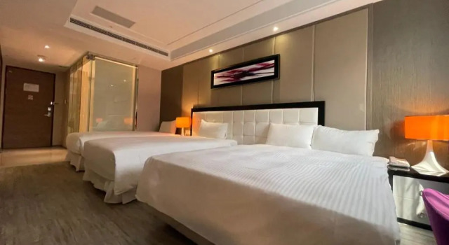 Royal Fine Hotel, Забронировать Отель СПА-отели Гаосюн, рядом с Yuansu Yujhu Shopping Area, SPA-услуги