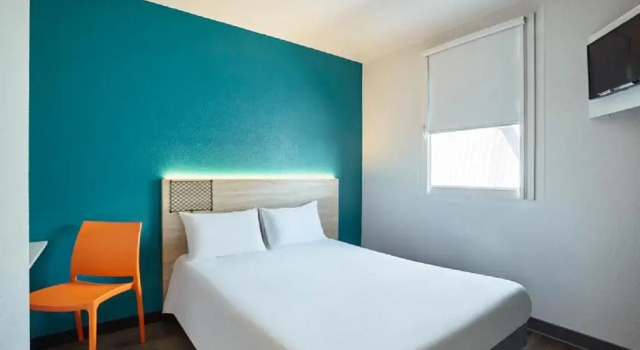 Номер Cabrio hotelF1 Fréjus Roquebrune sur Argens