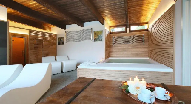 Agriturismo Malabaila, Book Landbrugsophold Hoteller i Canale med morgenmad, Morgenmad